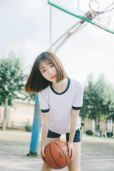 《人体蜈蚣》