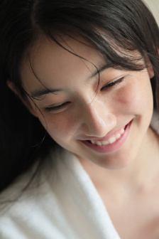 成熟中老年女性高级感照片